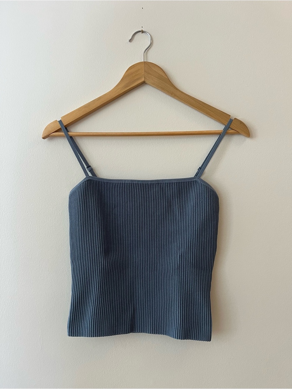 Babaton Aritzia Ribbed Sculpt Square-Neck Cami - Slate Blue - Small